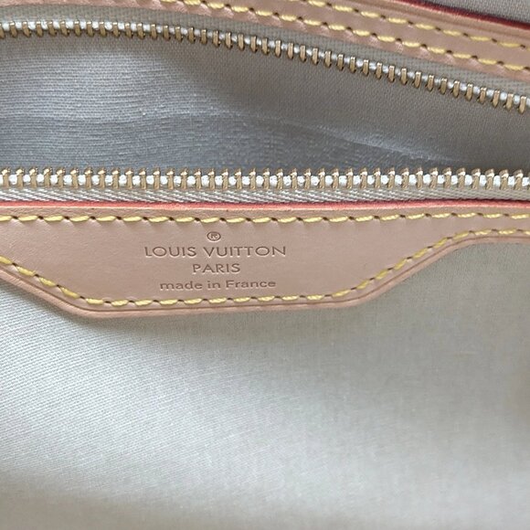 Authentic Louis Vuitton Brea MM Yellow Vernis Hand Bag mn517-112725 - Picture 16 of 16